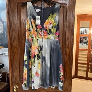 Kay Unger New York 100% Silk Cocktail Dress with matching Belt NWT Size 12